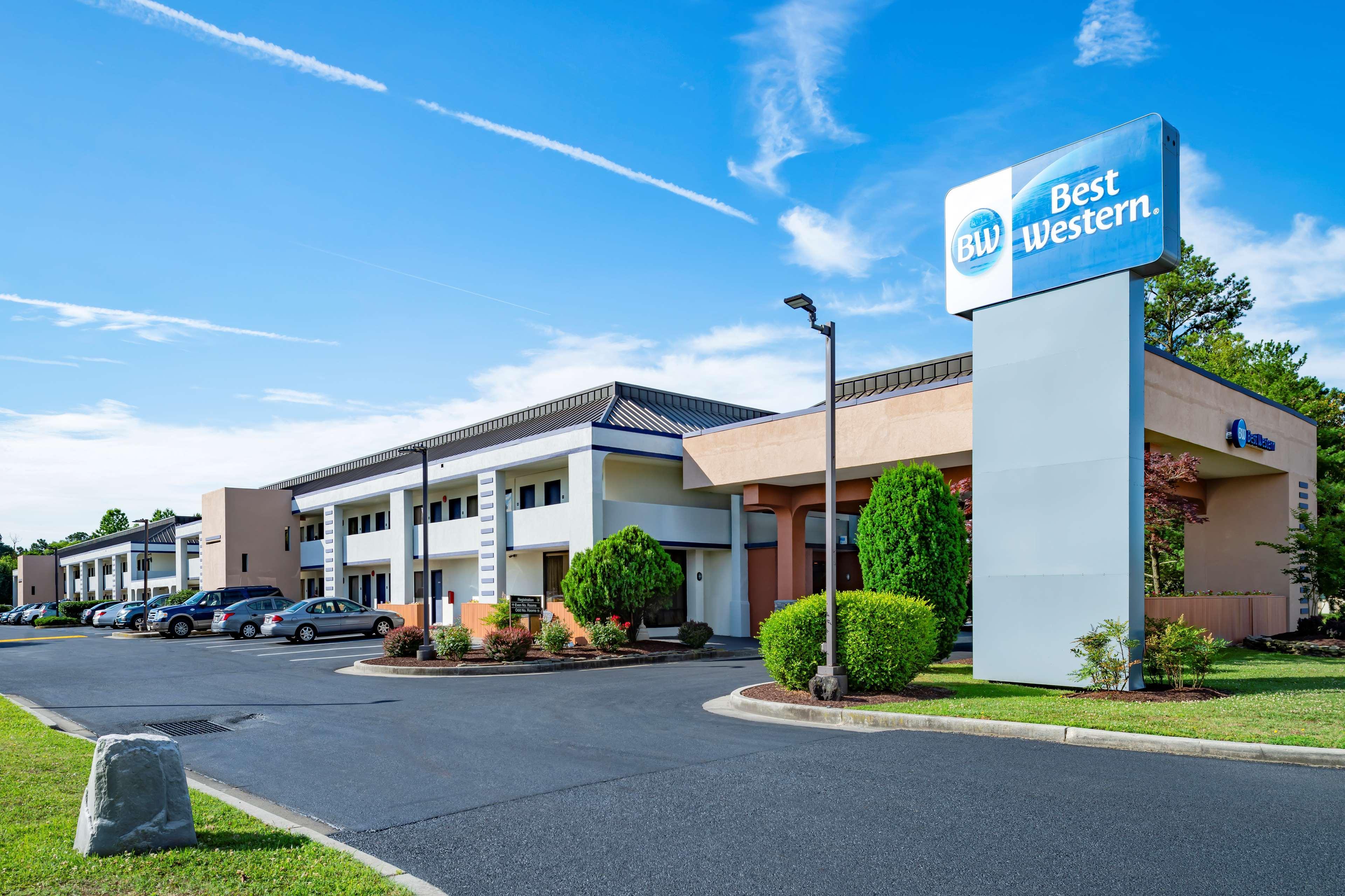 Best Western Salisbury Plaza Exterior photo