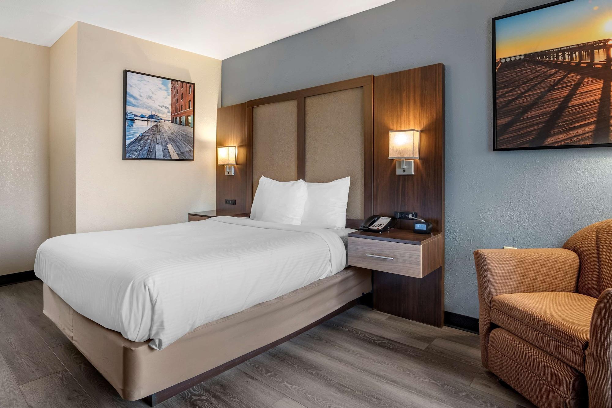 Best Western Salisbury Plaza Exterior photo