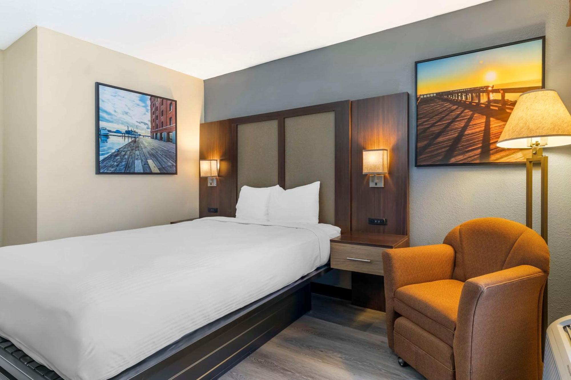 Best Western Salisbury Plaza Exterior photo